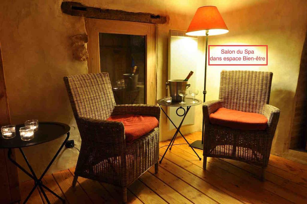 Chalais  ドメーヌ デュリ ドフュ Bed & Breakfast エクステリア 写真